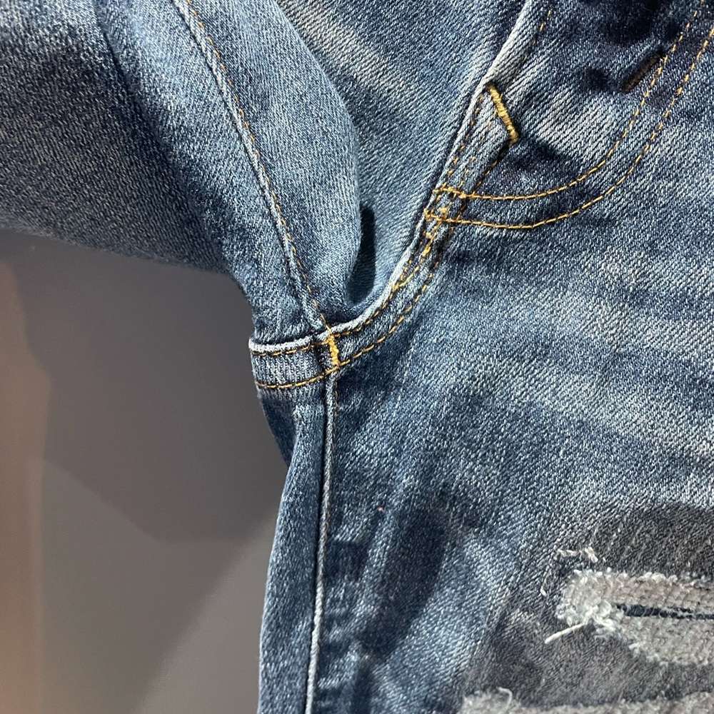 American Eagle Outfitters Ripped Blue Skinny Jeans - Picture 6 of 8